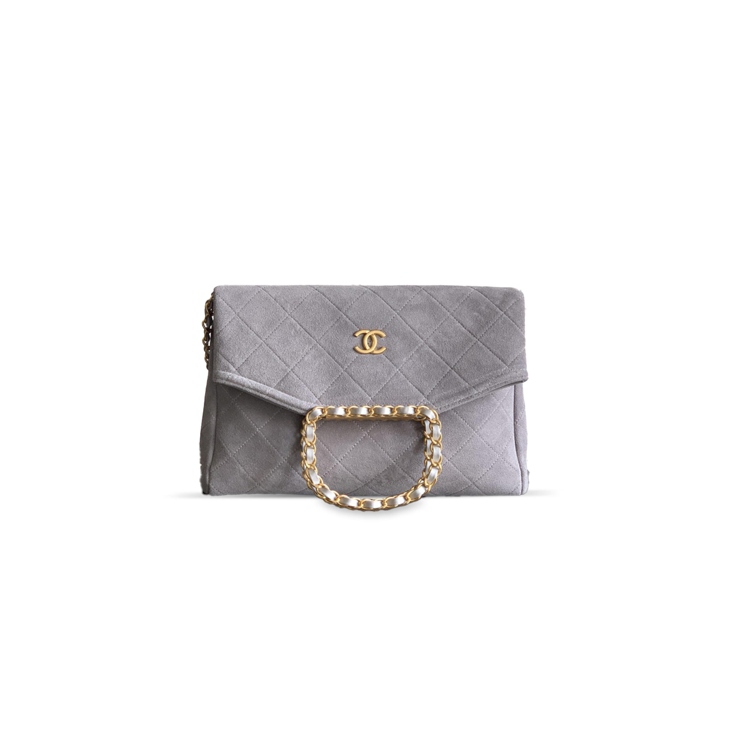 CHANEL MEDIUM CLASSIC FLAP BAG (28*20*6.5cm)